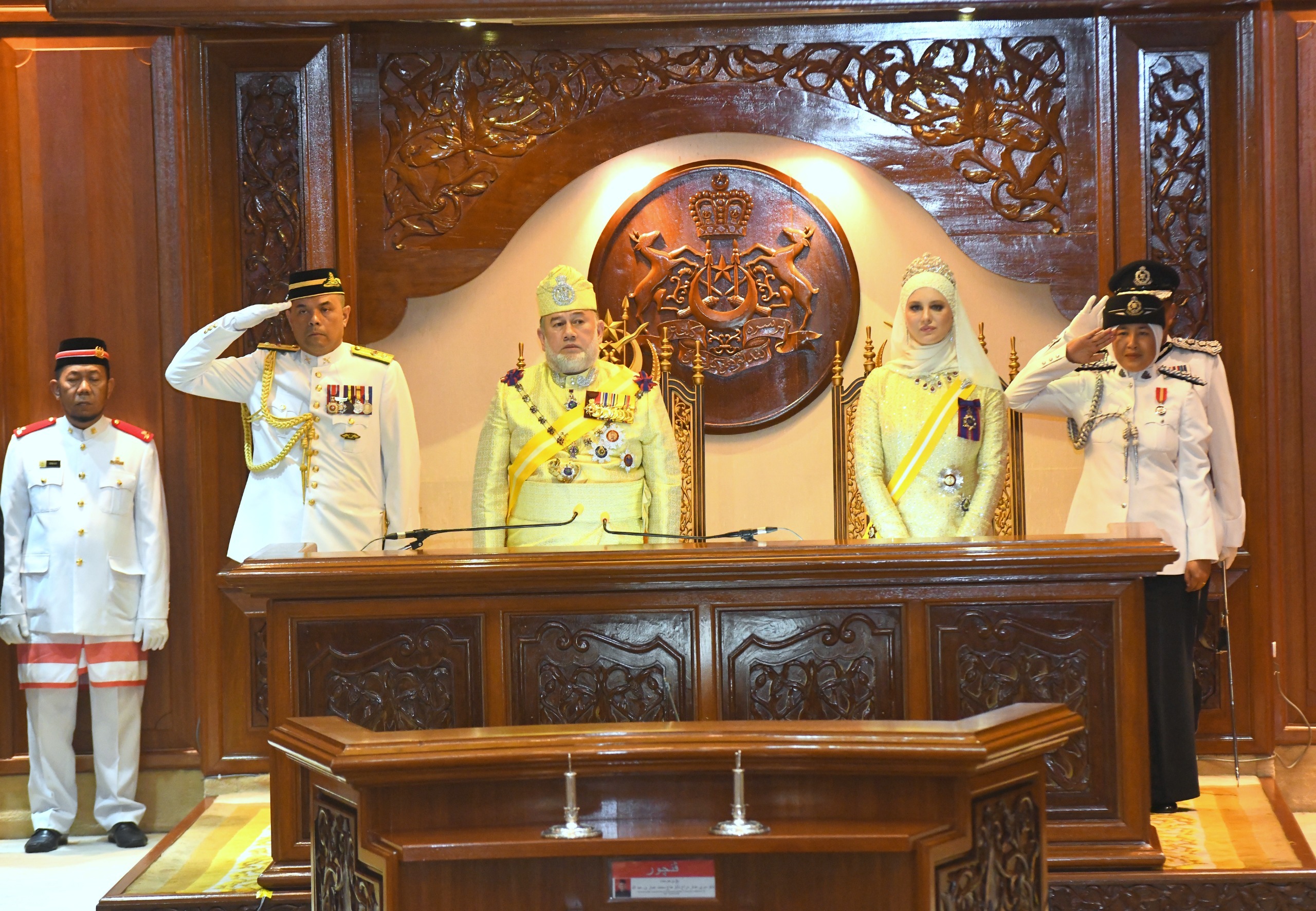 WhatsApp%20Image%202025-04-30%20at%2016.56.40%20(1)